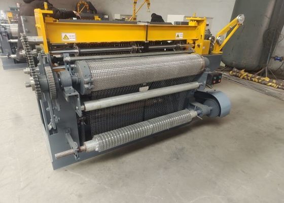 Μέγεθος τρύπας 1/2 ίντσες συγκολλημένο σύρμα μηχανή πλέγμα πλέγμα κλουβί κοτόπουλο ηλεκτρικό