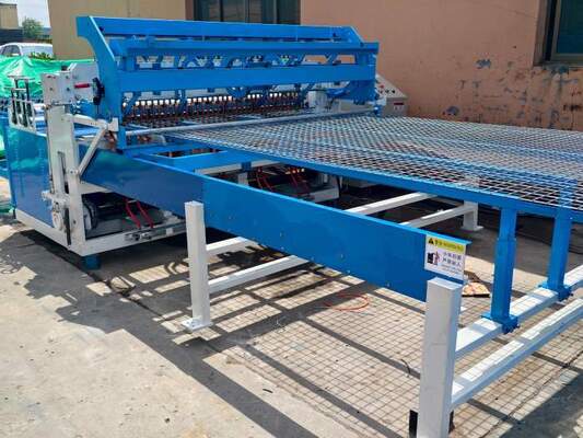Διάμετρος καλωδίου 2,5-5mm Μέγεθος τρύπας 50*50mm Μηχανή συγκόλλησης καλωδίου από χάλυβα